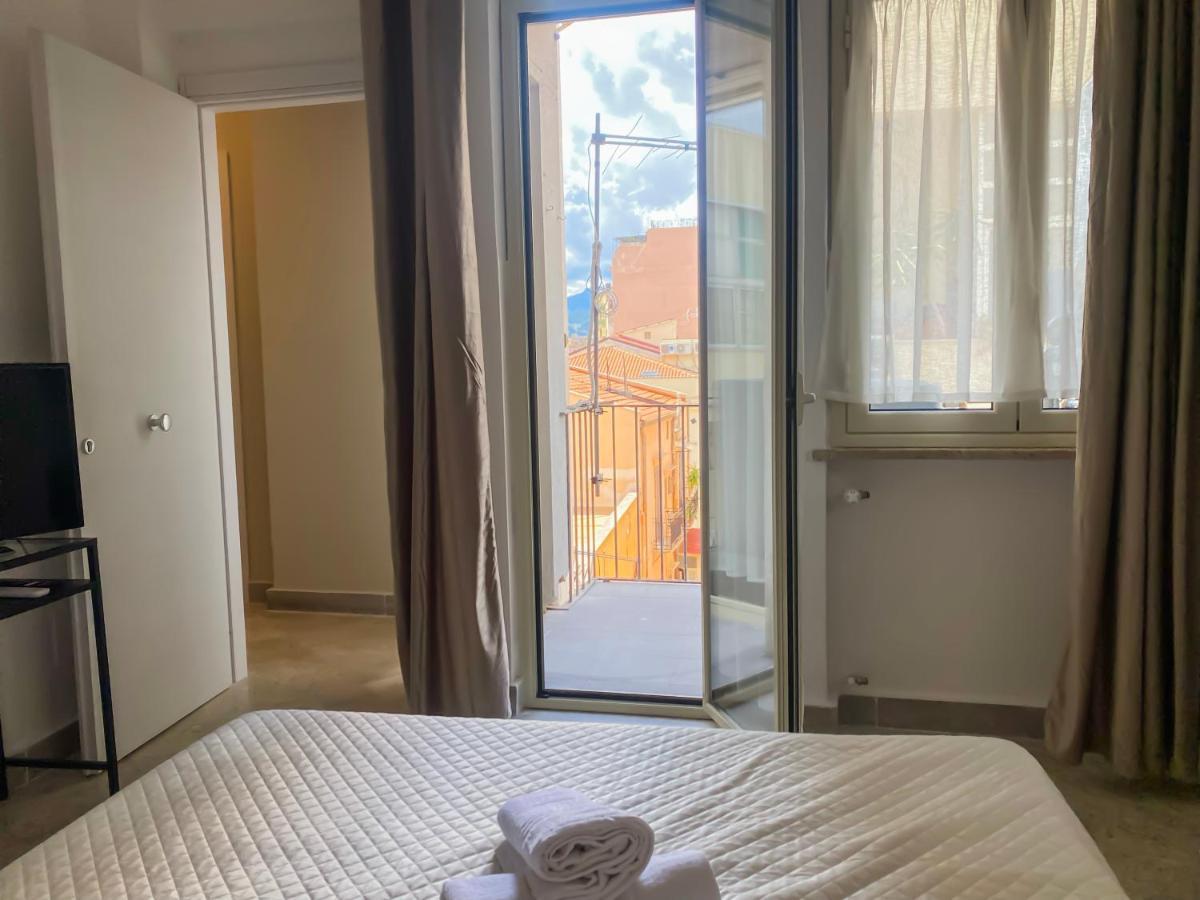 Leone Suite B&B & Restaurant Palermo Exterior photo